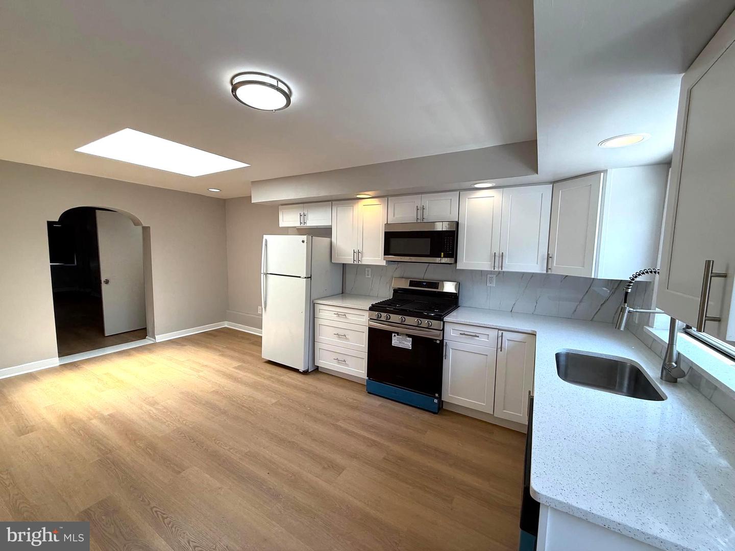 232 Reed St Property Photo 6
