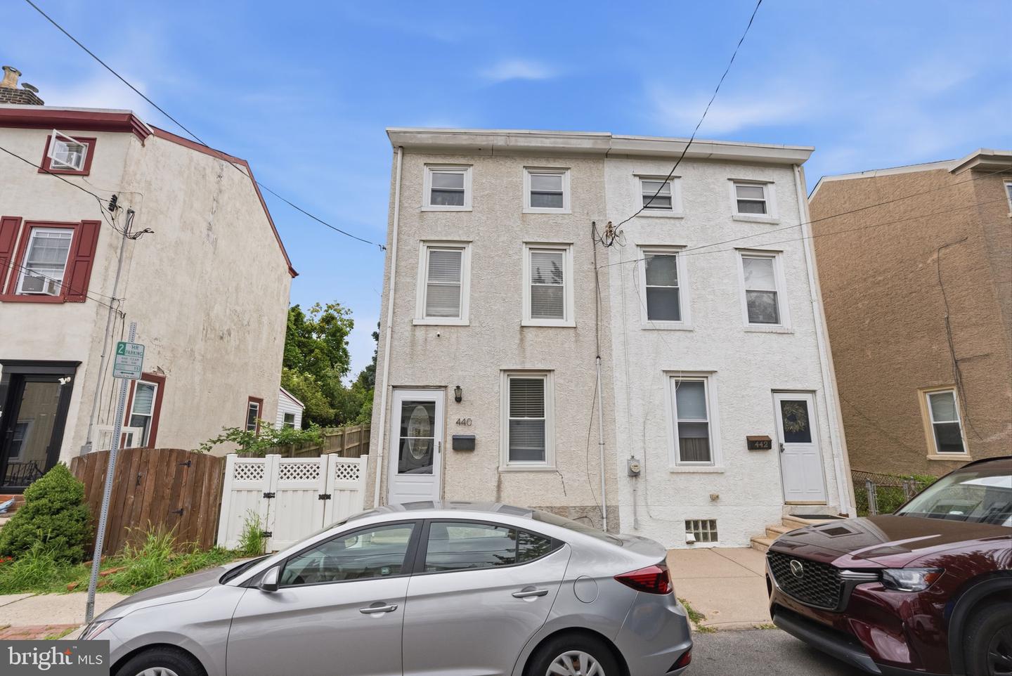 440 Lemonte St Property Photo 34
