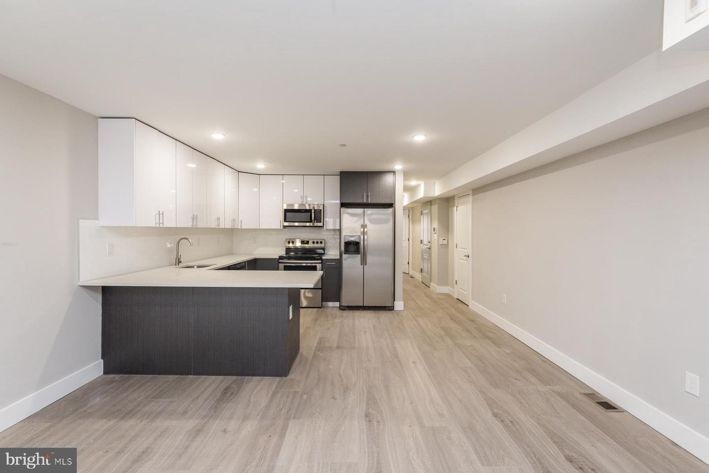 1724 N Marshall St #b Property Photo 7