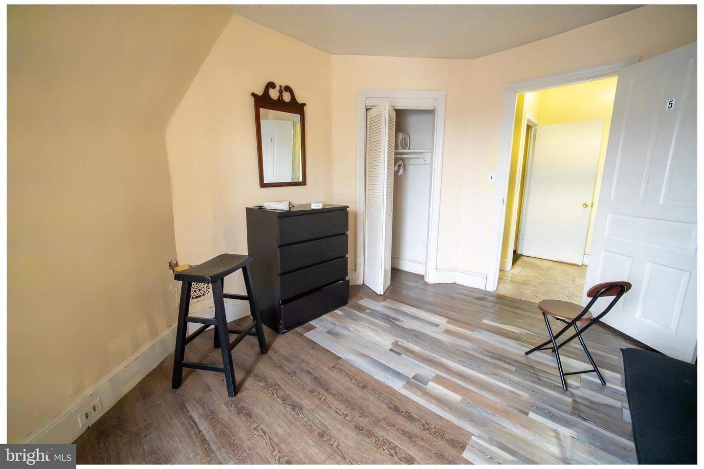 6227 Baynton St Property Photo 14