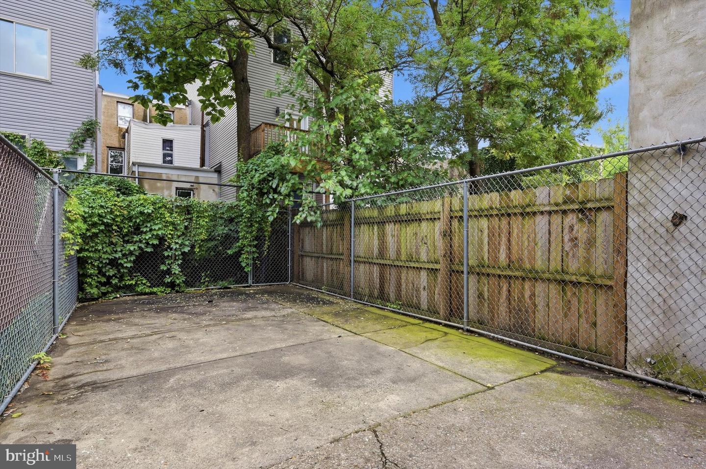 2109 N Franklin St Property Photo 13