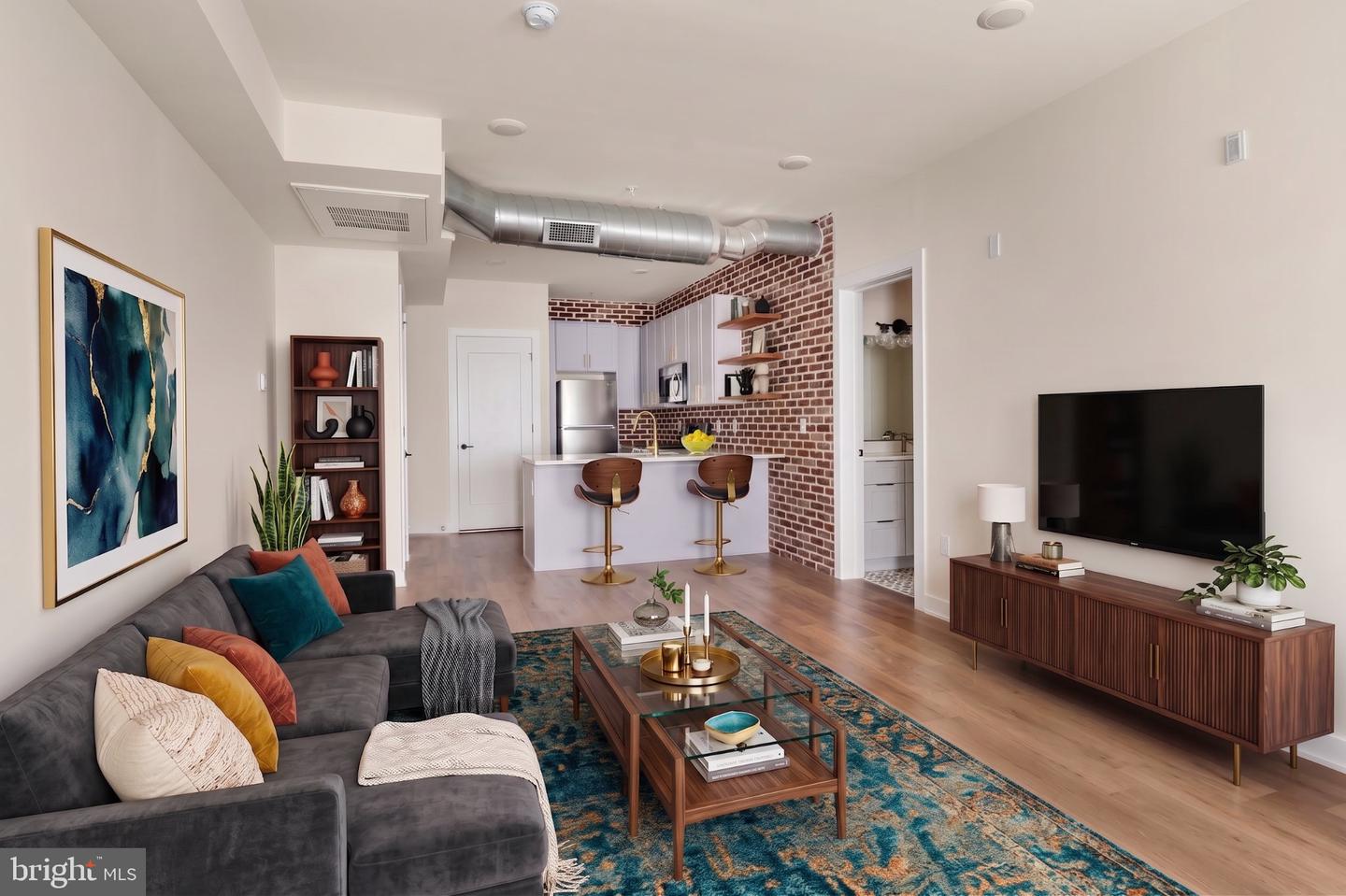 2401 FRANKFORD AVE #2C Property Photo 1