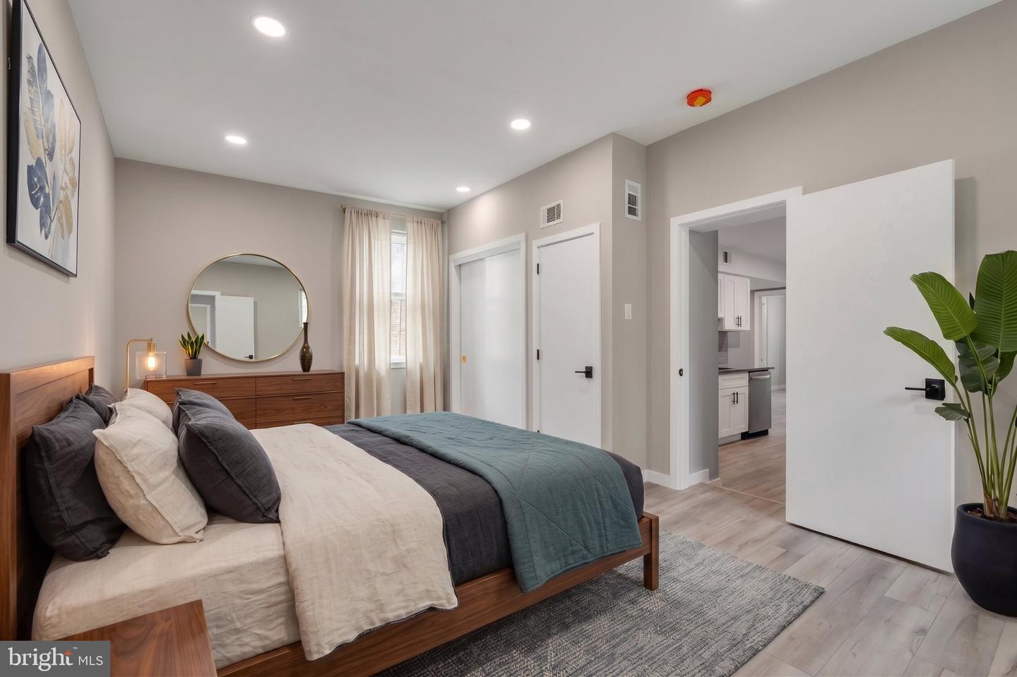 435 W Susquehanna Ave #2 Property Photo 2