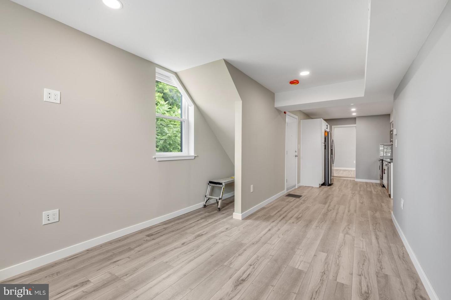 435 W Susquehanna Ave #2 Property Photo 6