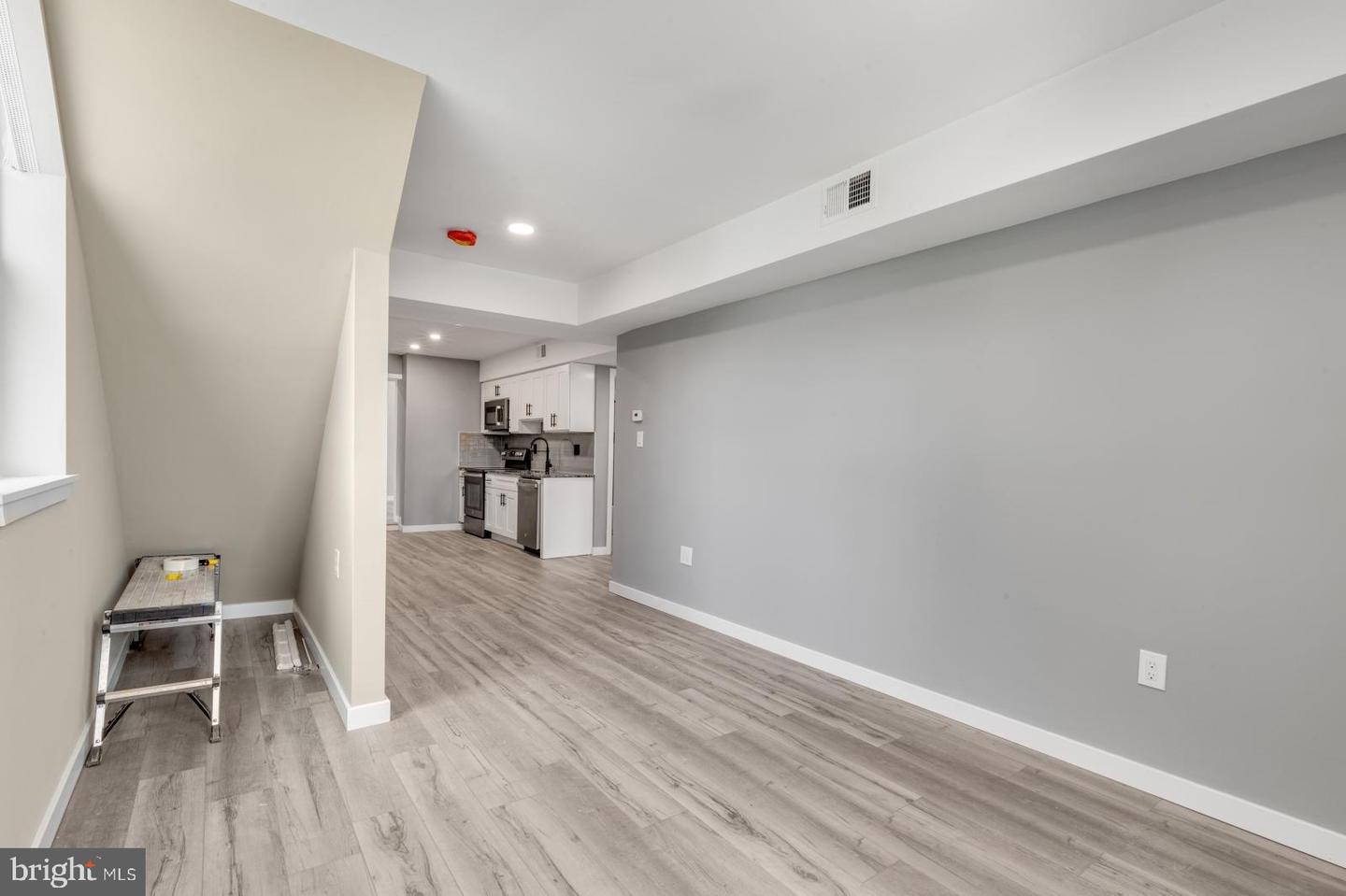 435 W Susquehanna Ave #2 Property Photo 8