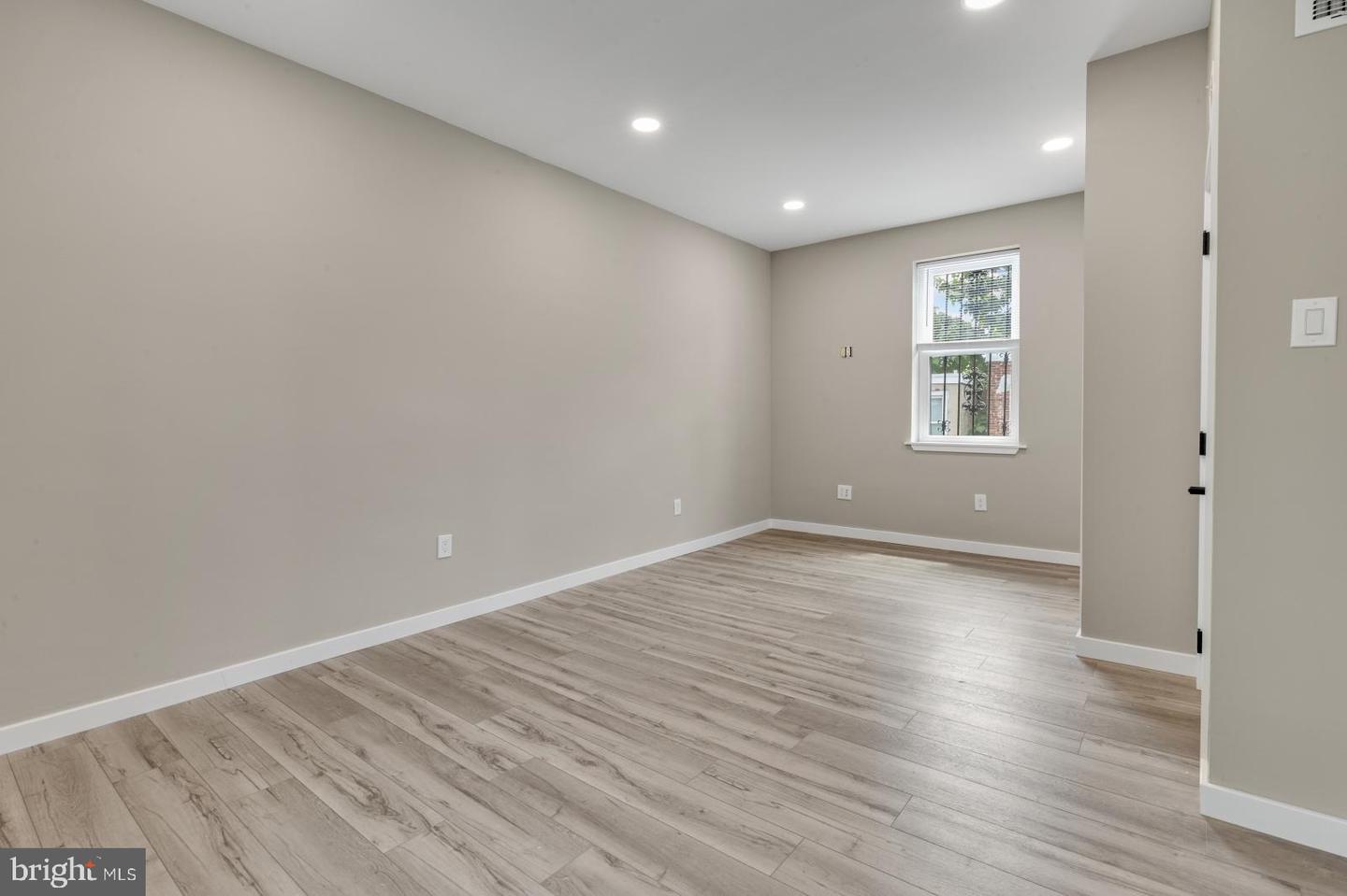 435 W Susquehanna Ave #2 Property Photo 10