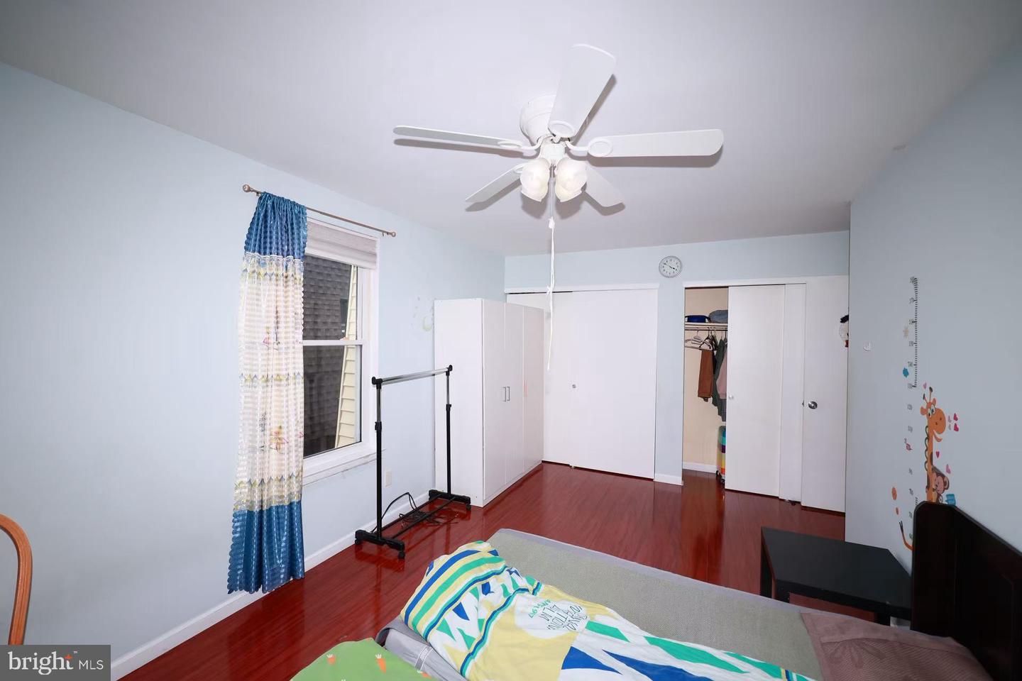 2156 Conwell Ave Property Photo 21