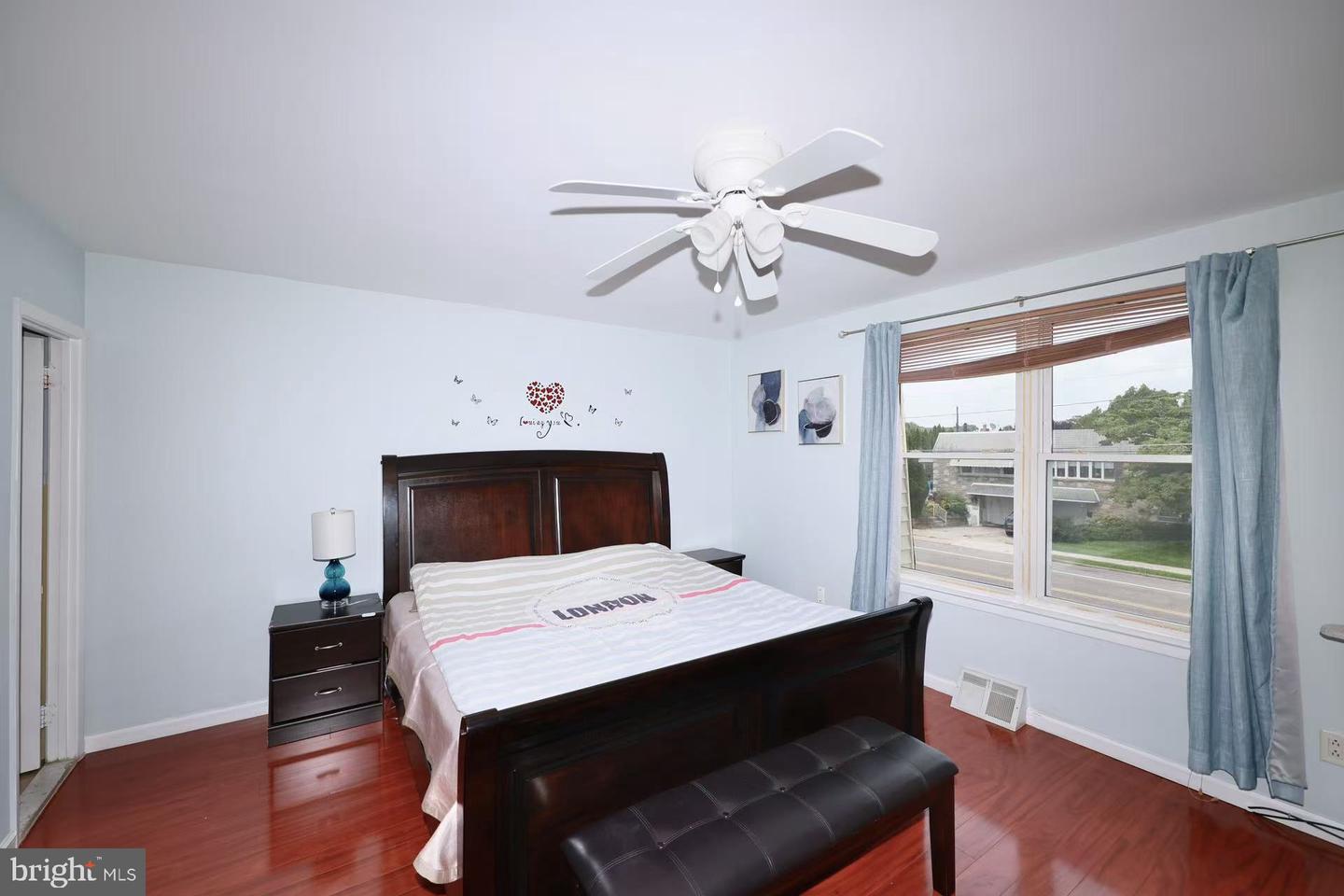 2156 Conwell Ave Property Photo 25