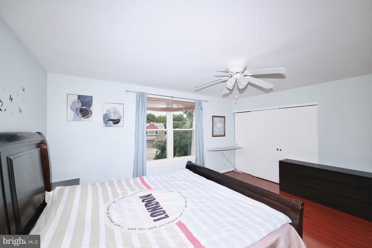 2156 Conwell Ave Property Photo 29