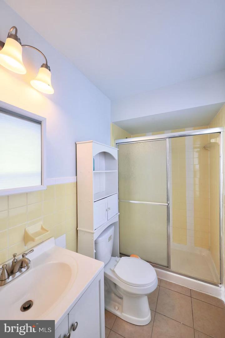 2156 Conwell Ave Property Photo 36