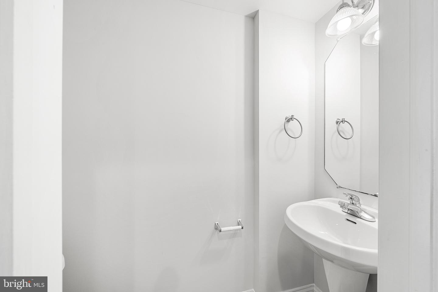 2521 Federal St Property Photo 11