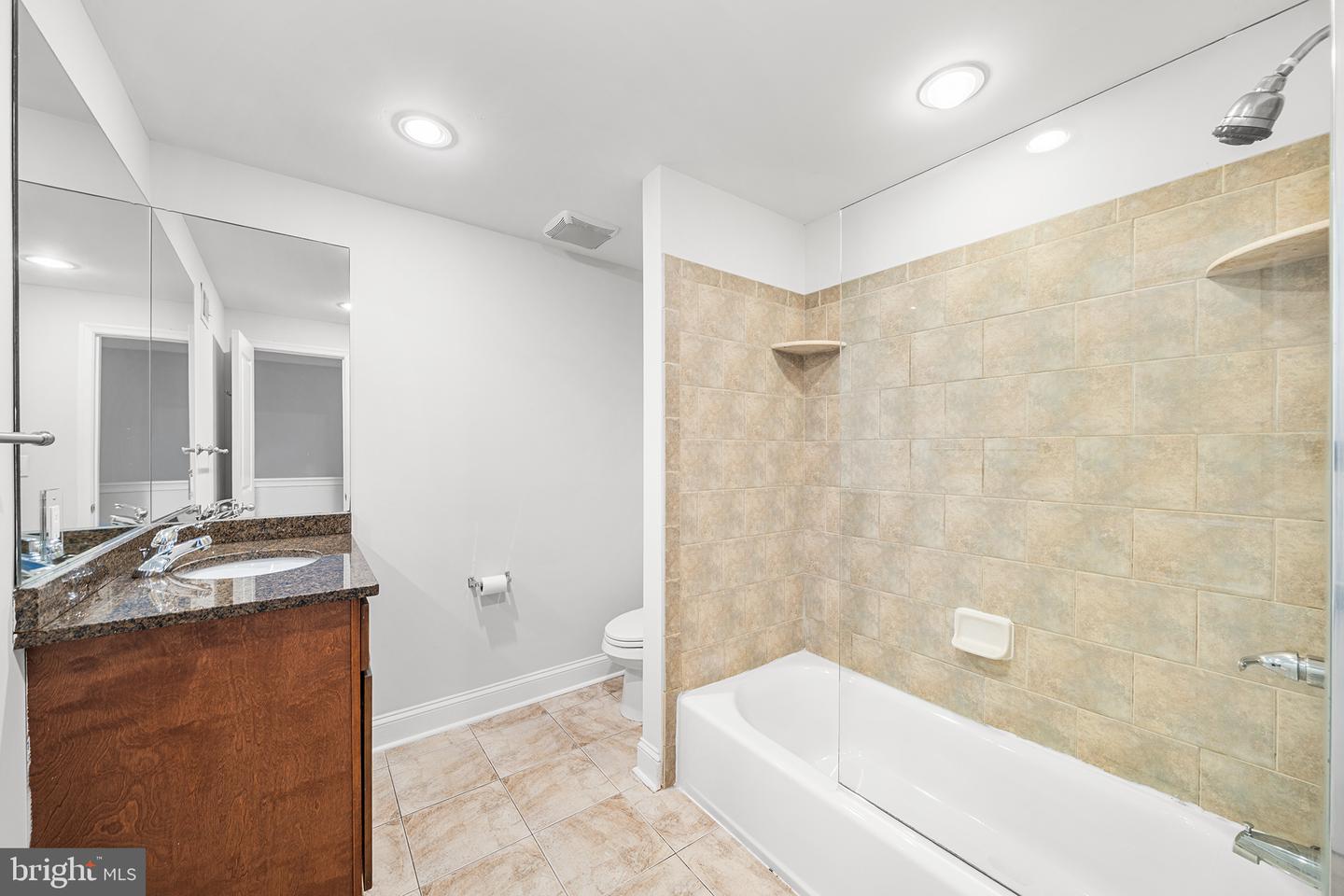 2521 Federal St Property Photo 16
