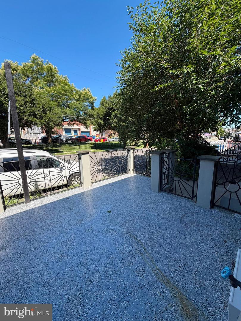 4147 O St Property Photo 2