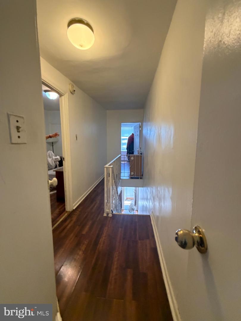 623 Fernon St Property Photo 17