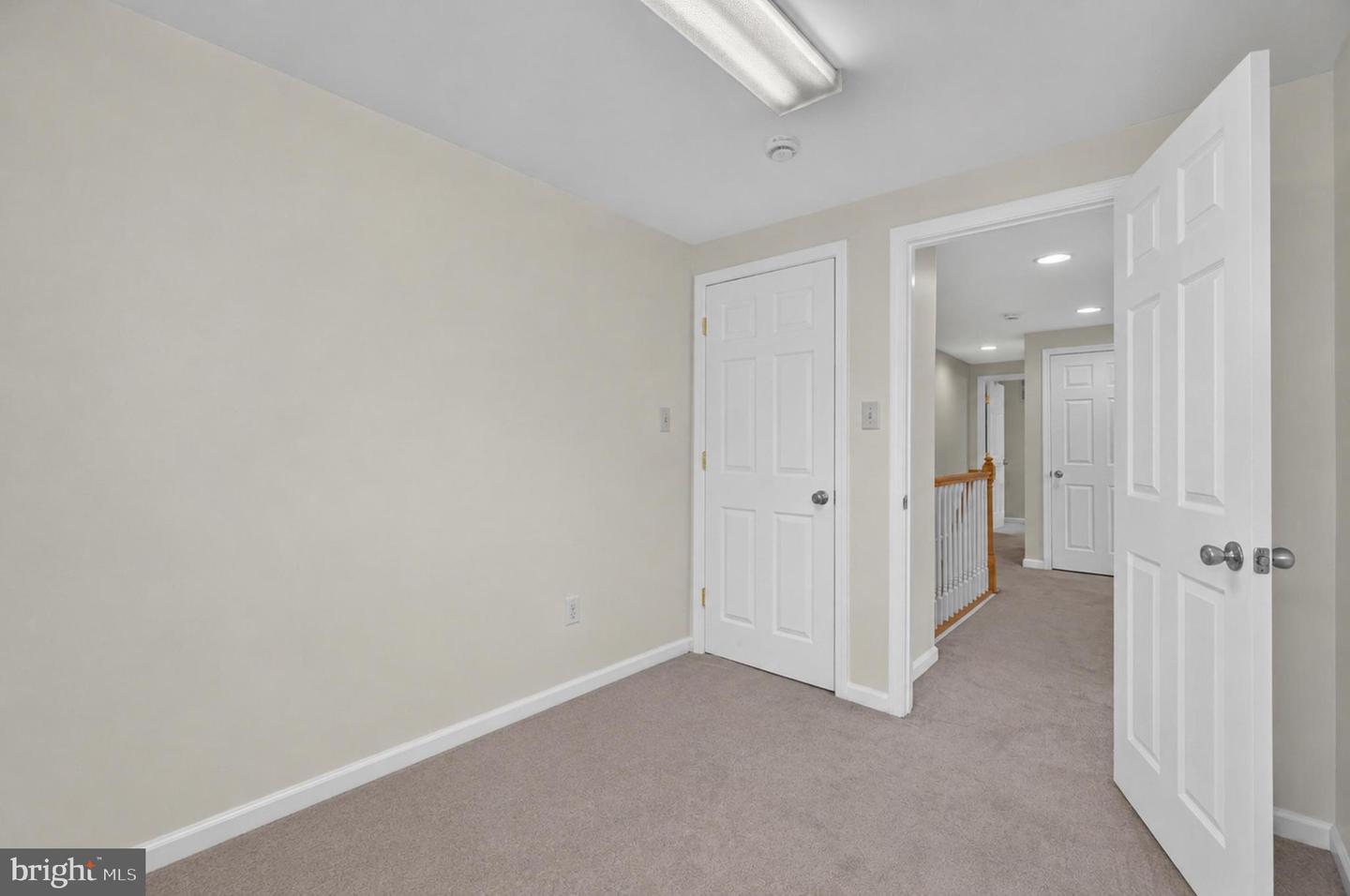 662 Lawler St Property Photo 28