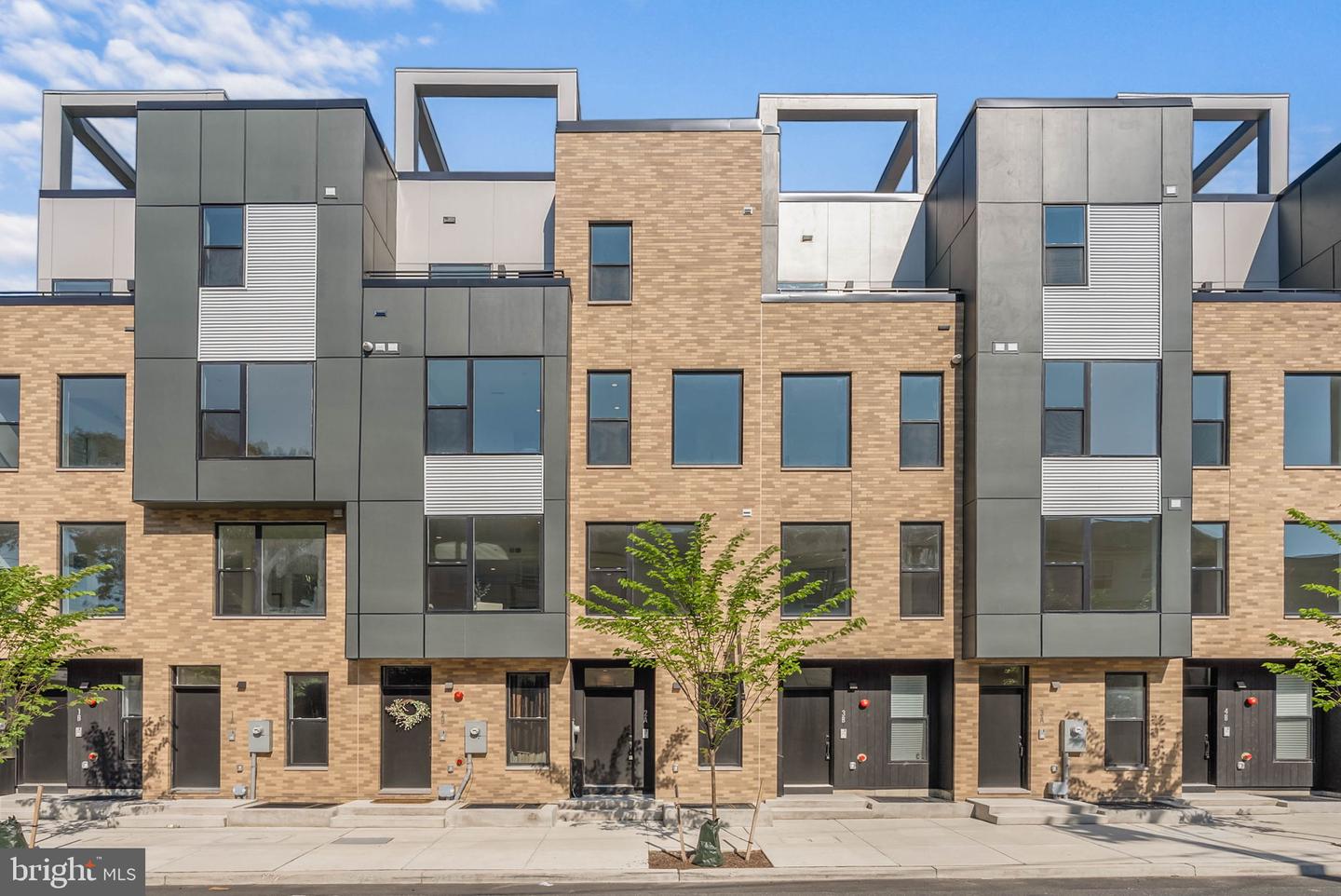635 N 7TH ST #C2B Property Photo 1