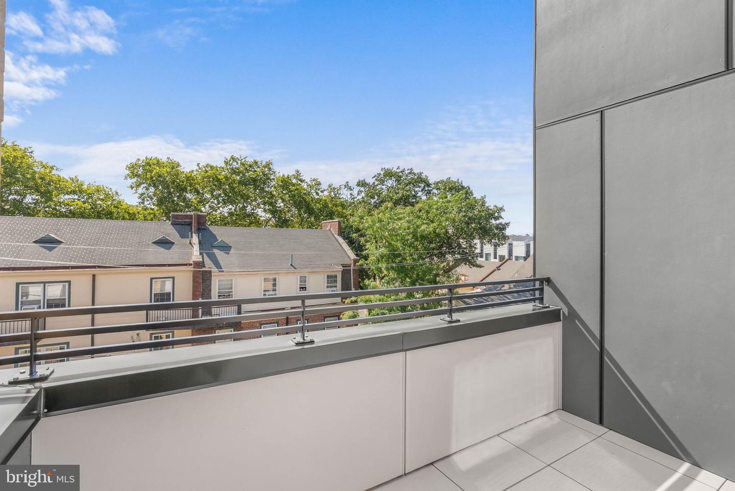 635 N 7th St #c2b Property Photo 13