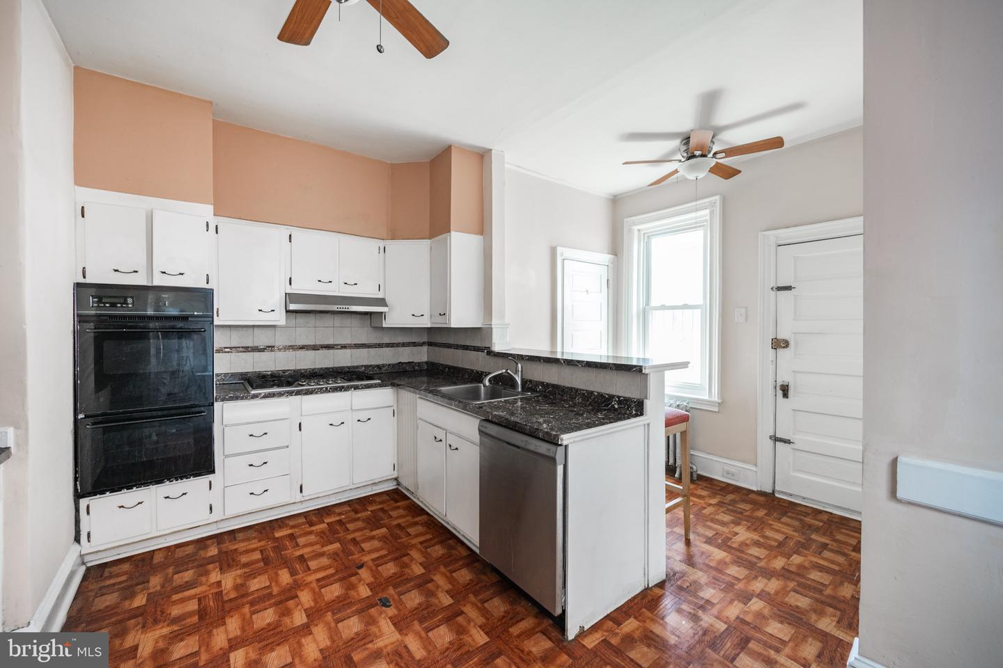 5002 Chestnut St Property Photo 11