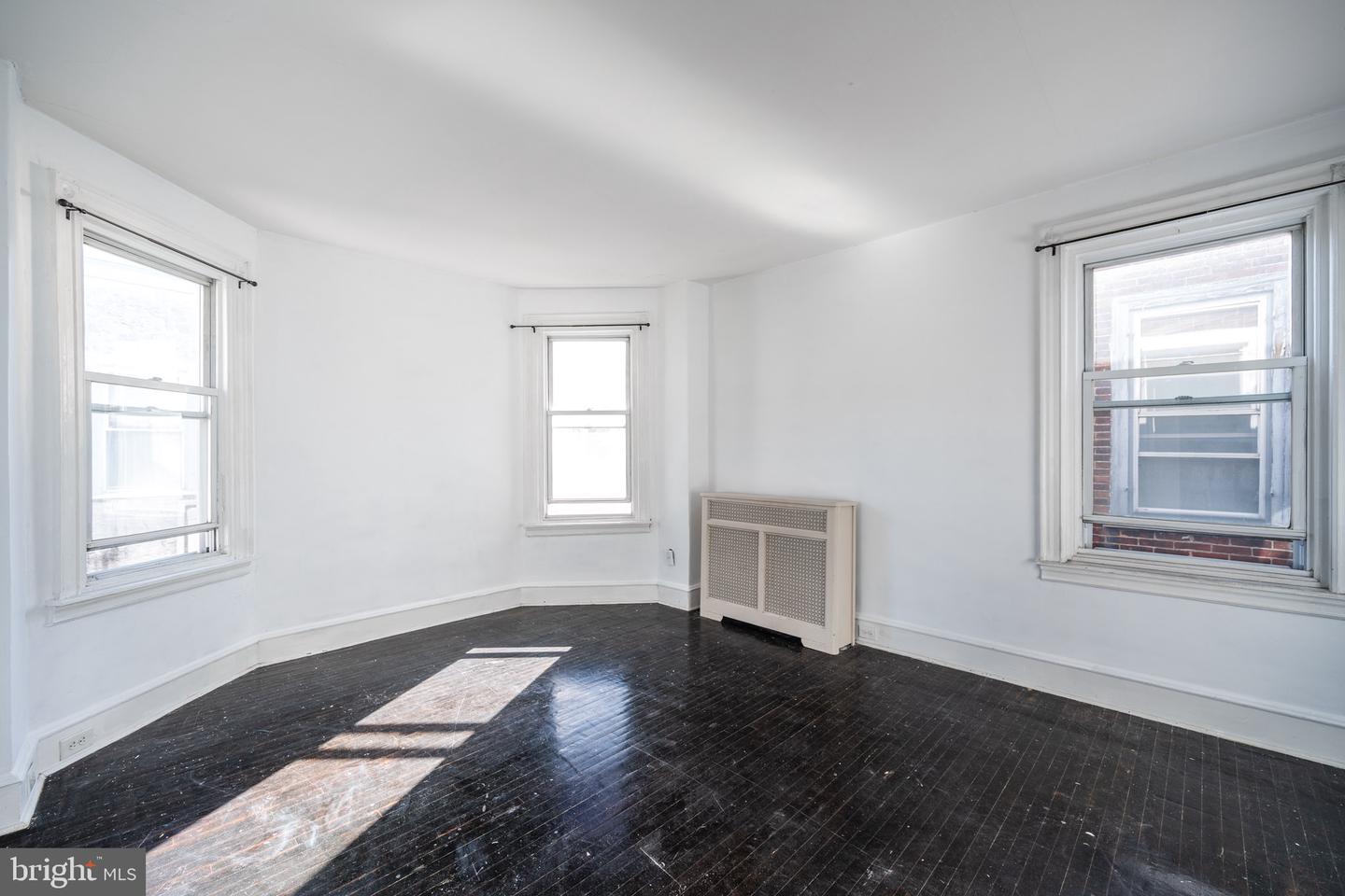 5002 Chestnut St Property Photo 29