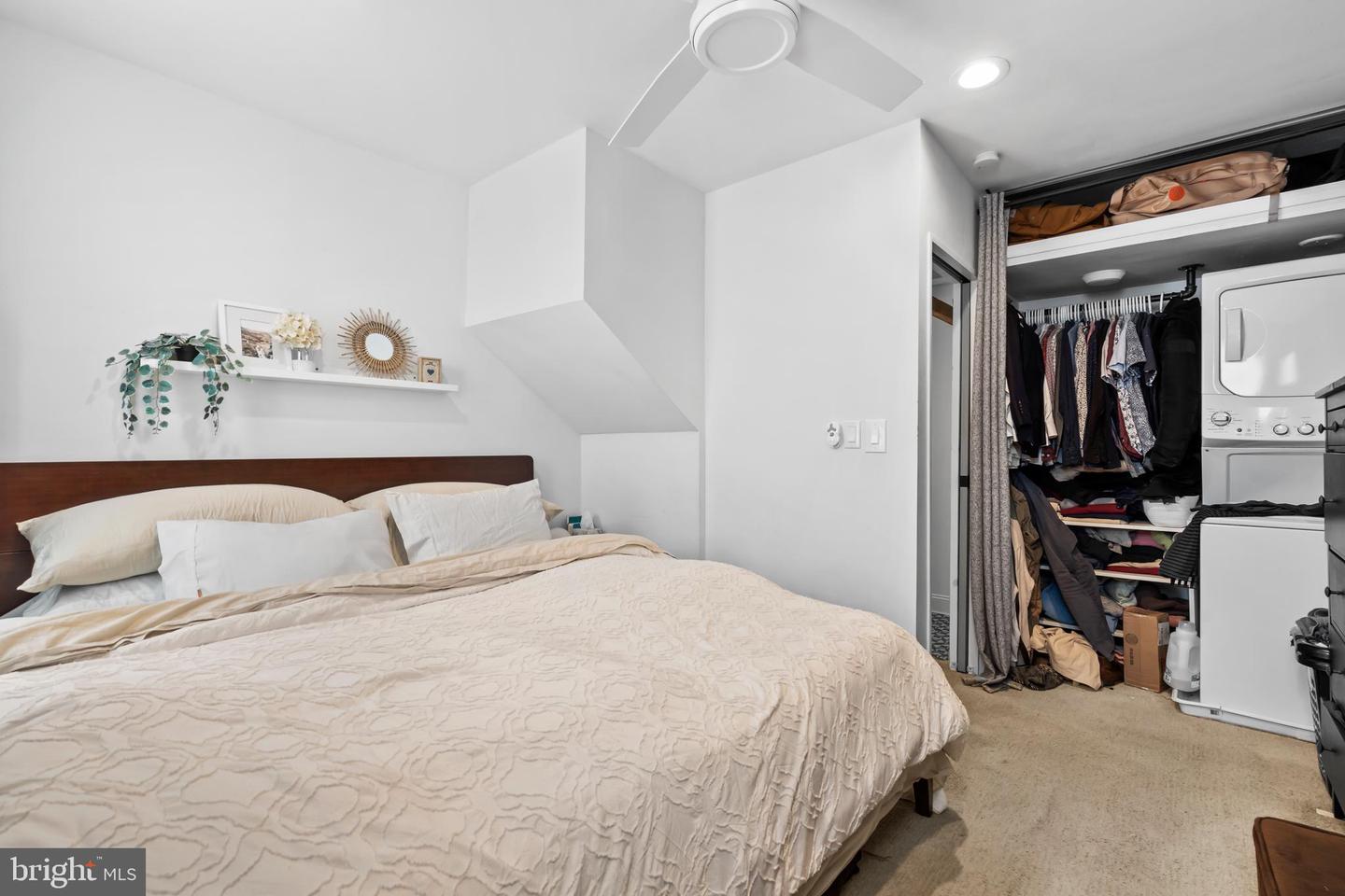 1510 N Leithgow St Property Photo 13