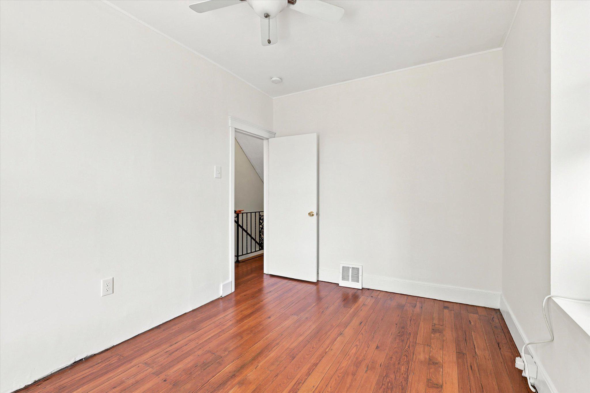 223 Wendover St Property Photo 14