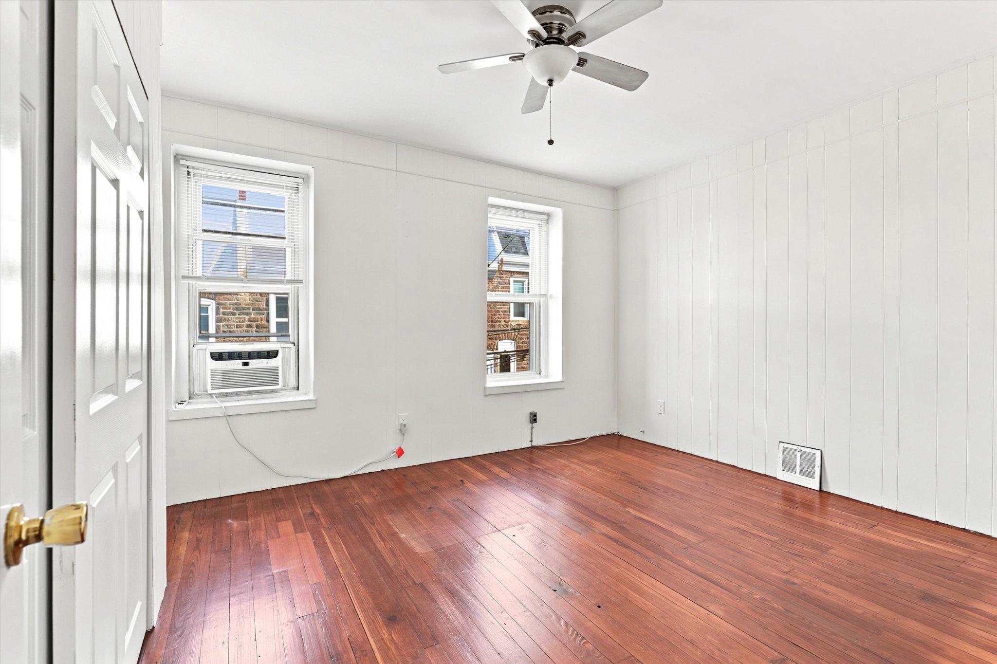 223 Wendover St Property Photo 17