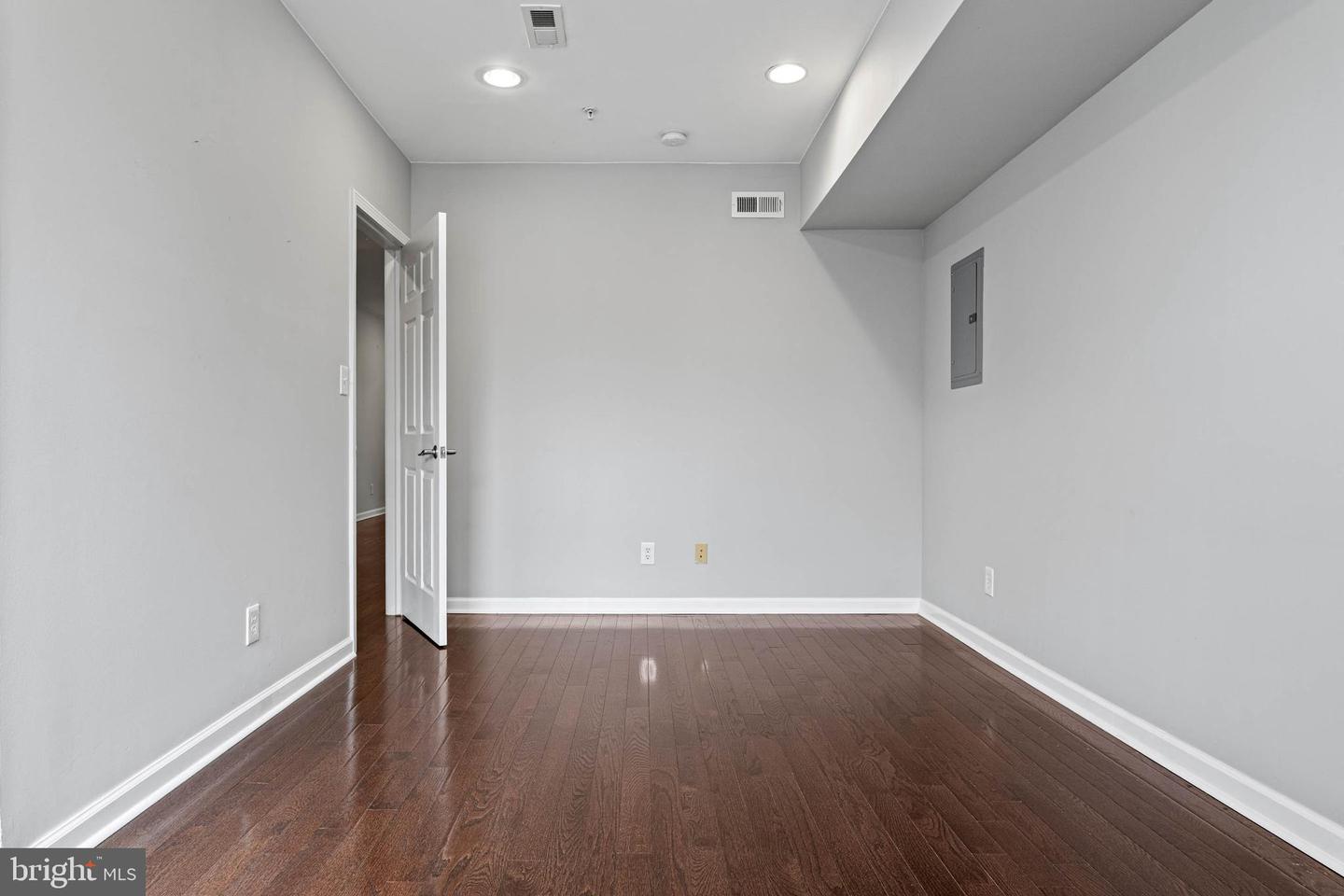 1216 S 20th St Property Photo 18