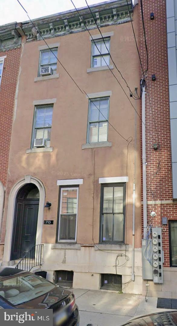 713 N 16TH ST #3 Property Photo 1