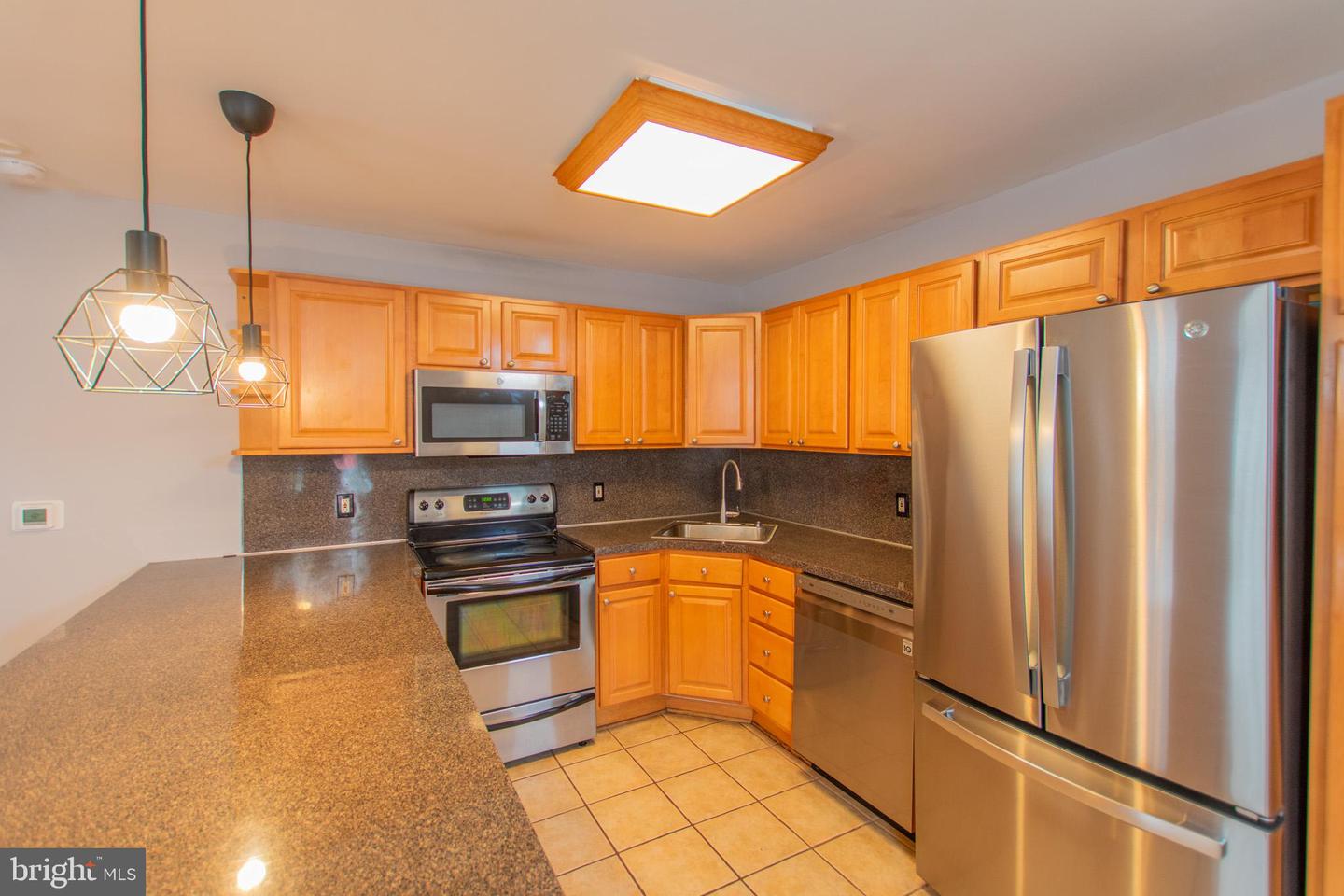 152 Tree St Property Photo 12