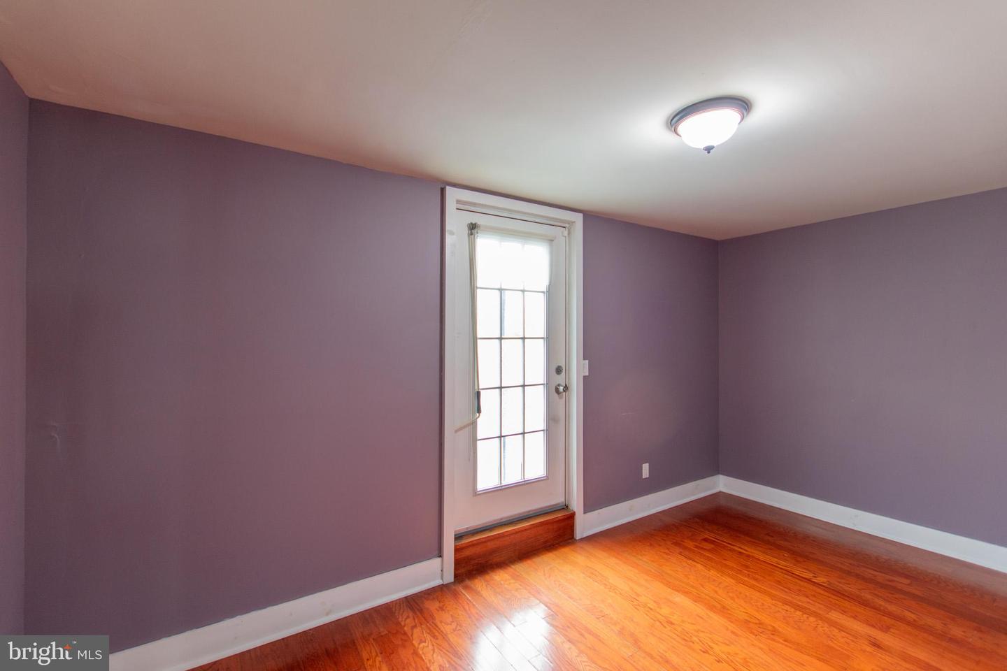152 Tree St Property Photo 16