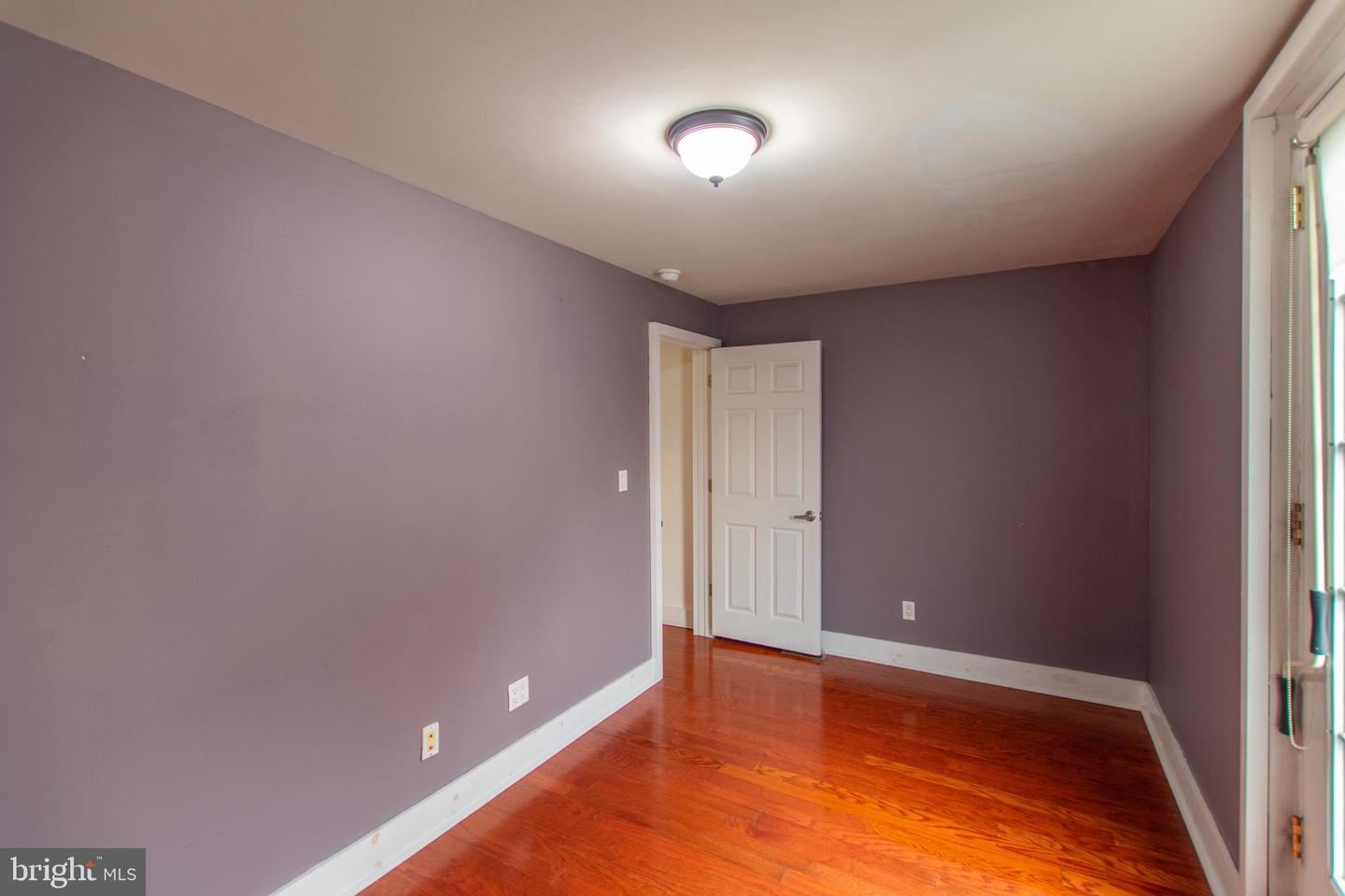152 Tree St Property Photo 17