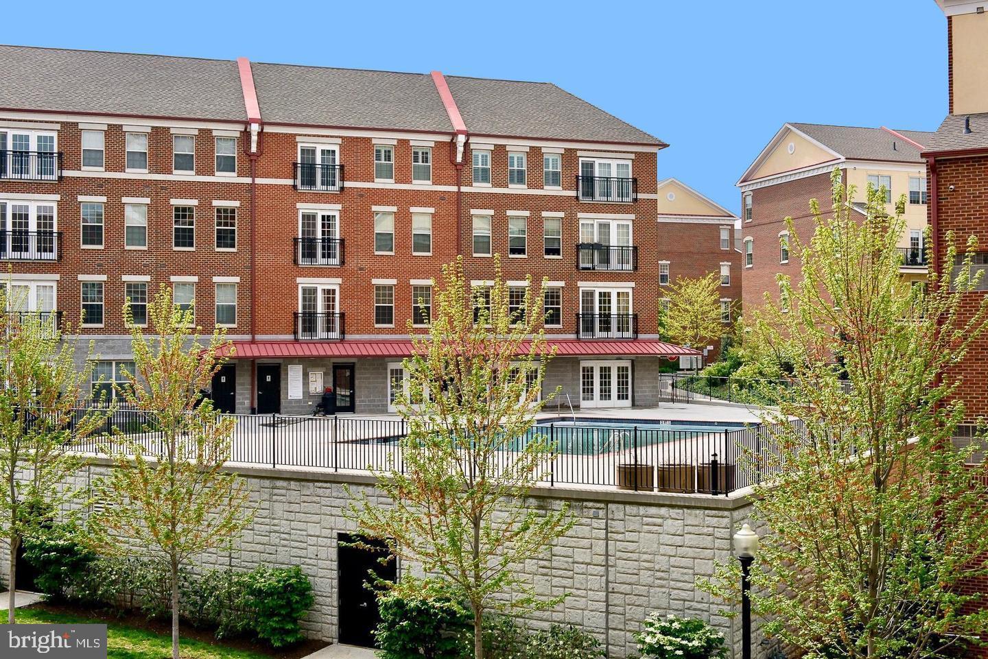 500 Admirals Way #106 Property Photo 26
