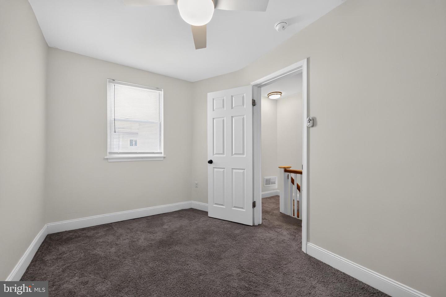 2043 S Darien St Property Photo 24