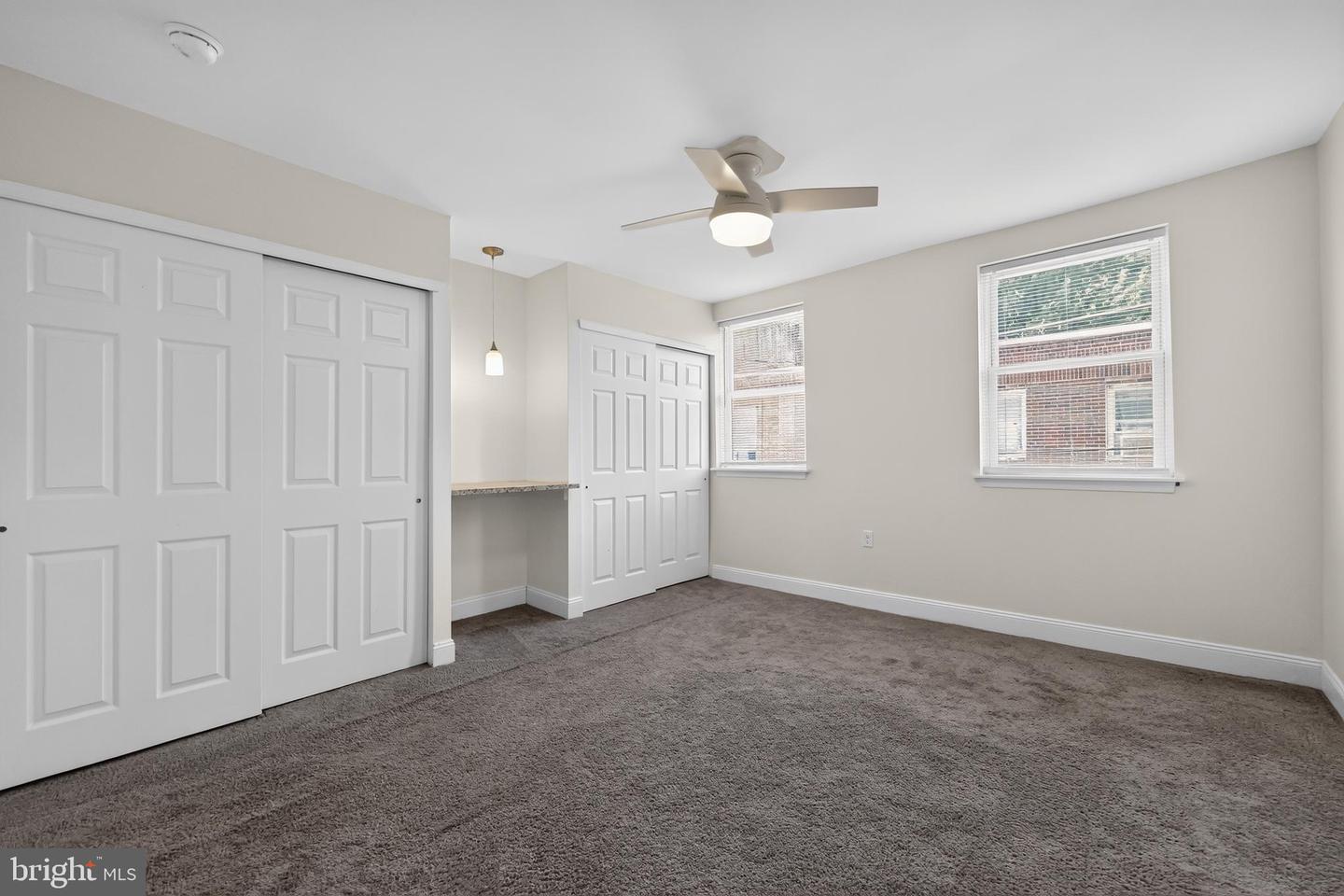 2043 S Darien St Property Photo 31