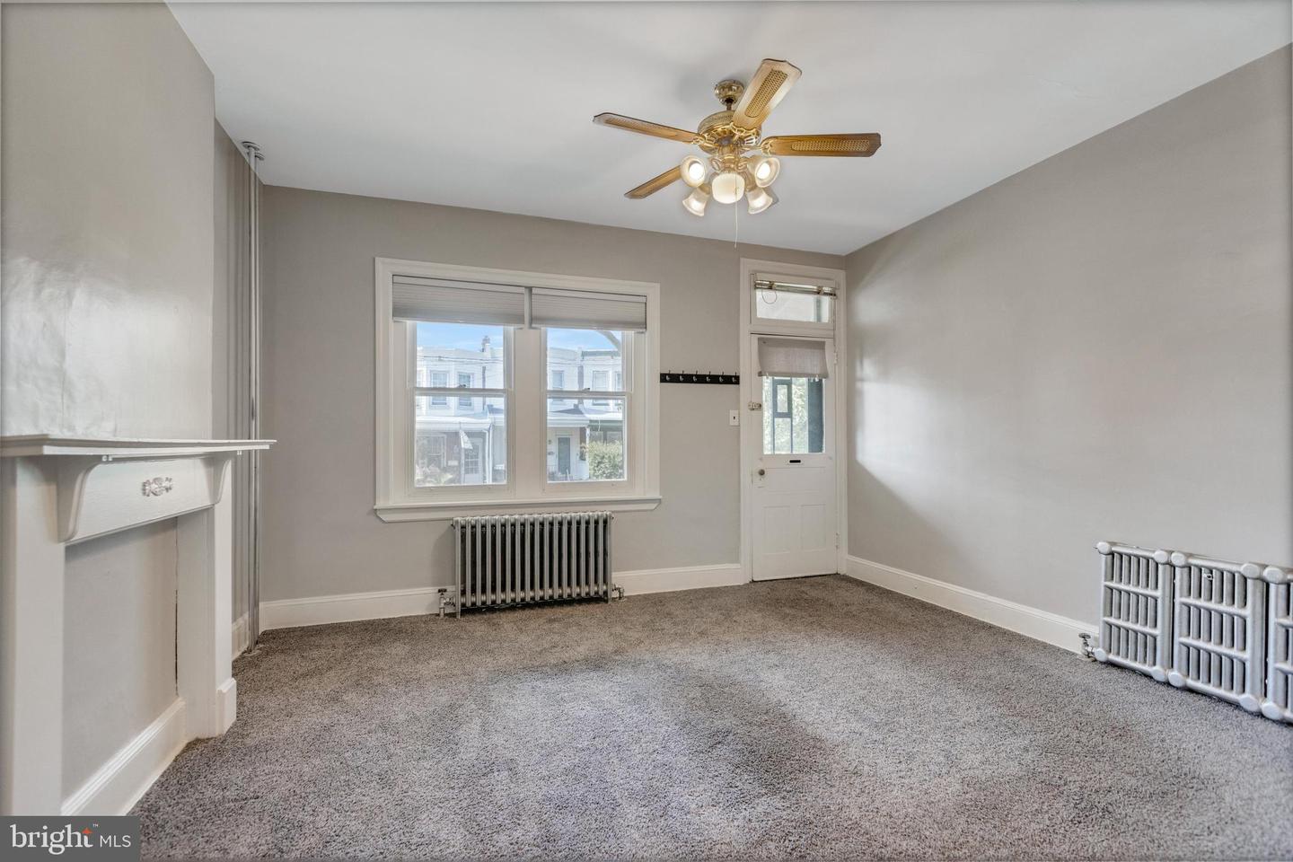 427 Ripka St Property Photo 4