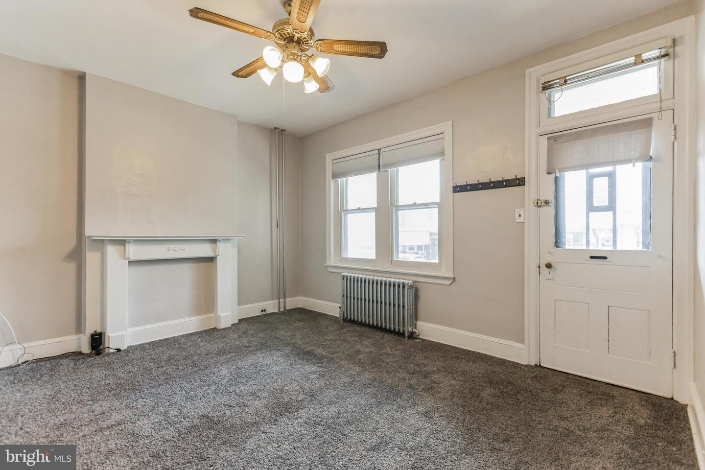 427 Ripka St Property Photo 5