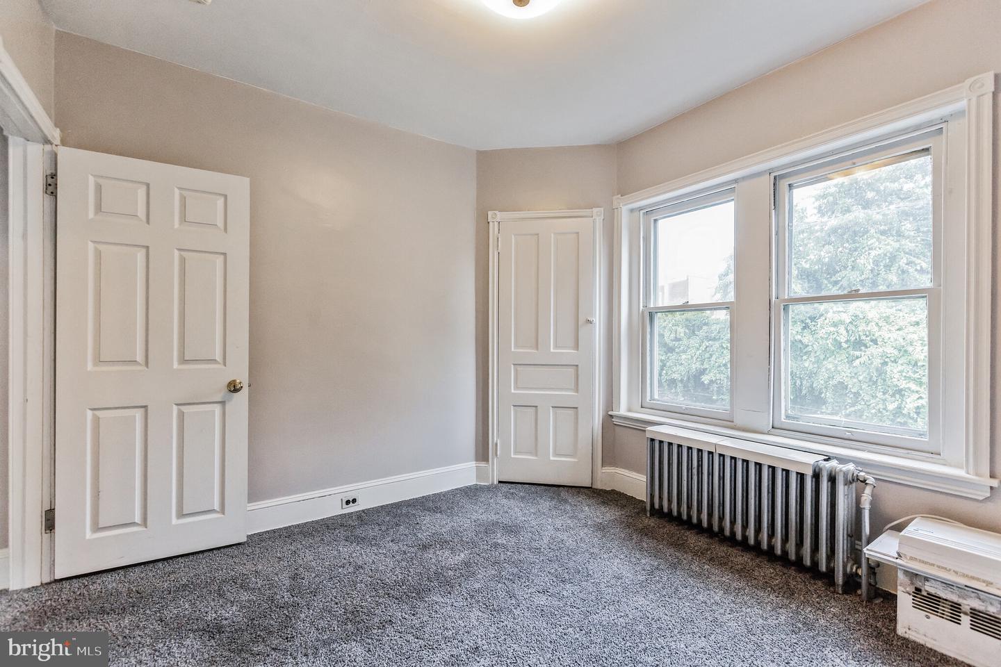 427 Ripka St Property Photo 17