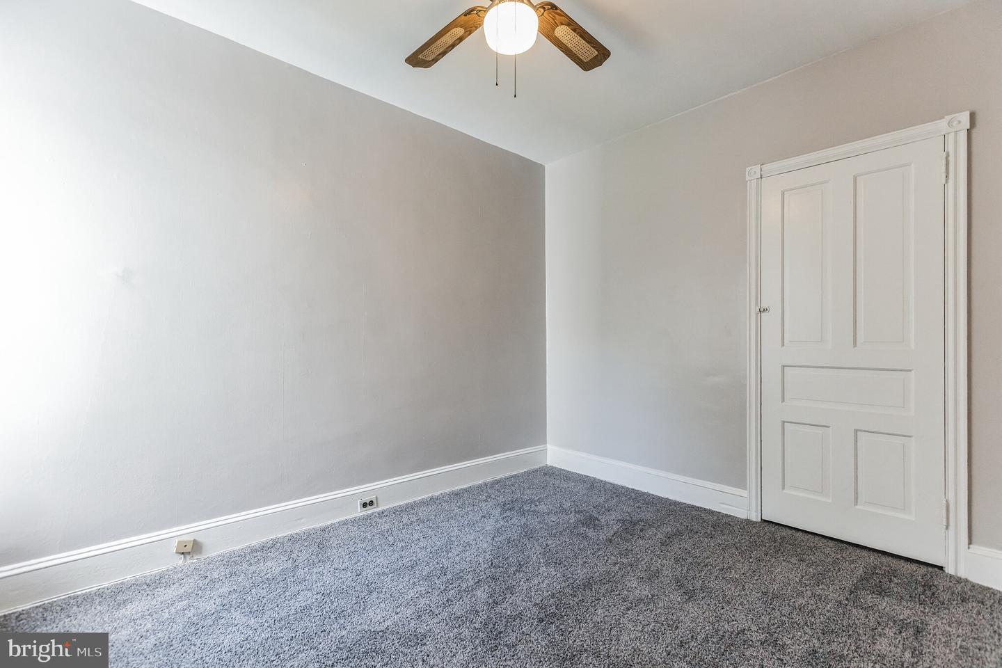 427 Ripka St Property Photo 22