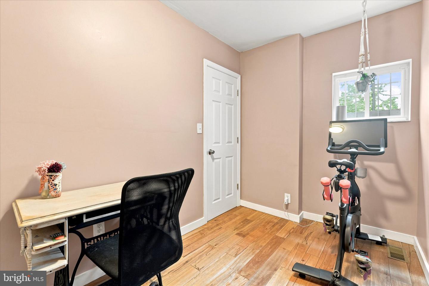 2045 S Hutchinson St Property Photo 12