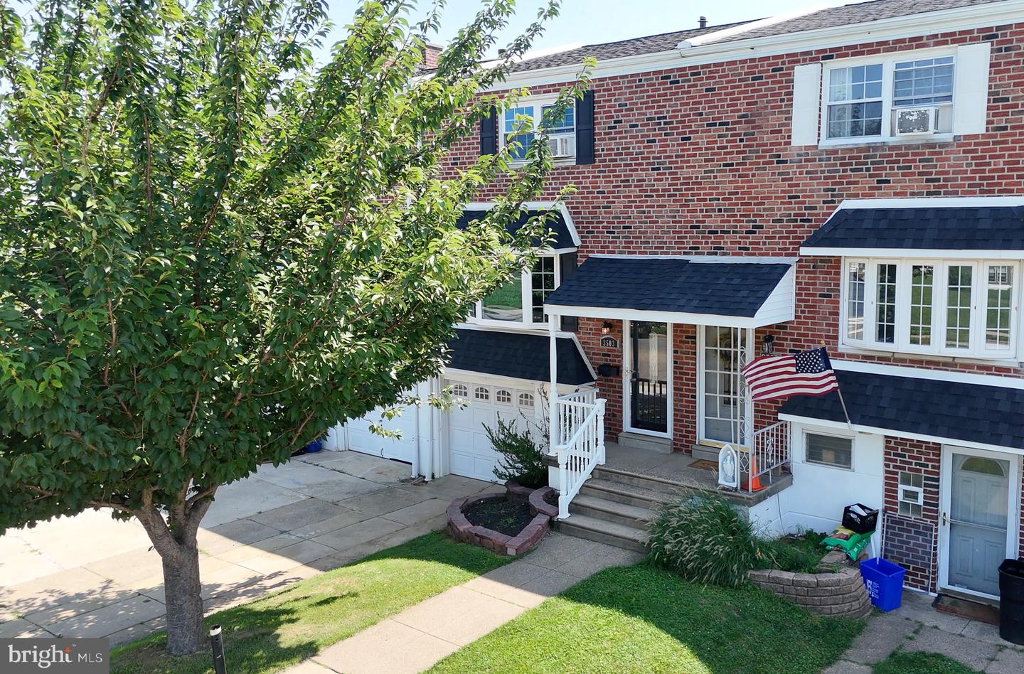 3503 Brookview Rd Property Photo 1