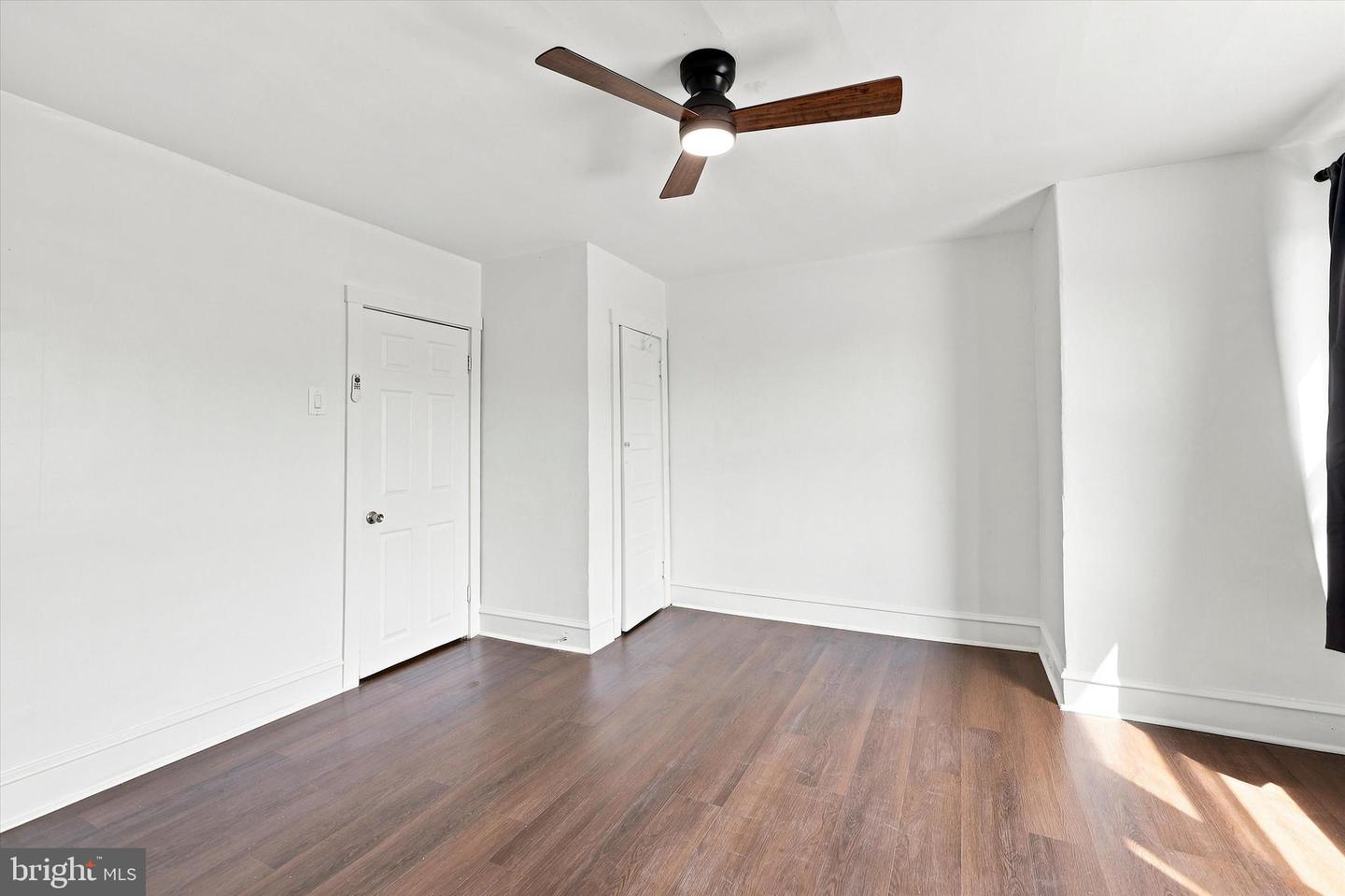 2550 Carroll St Property Photo 15