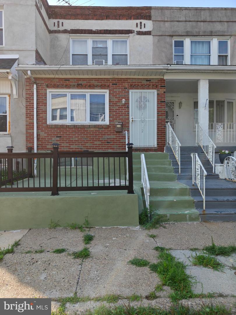 7122 Guyer Ave Property Photo 2