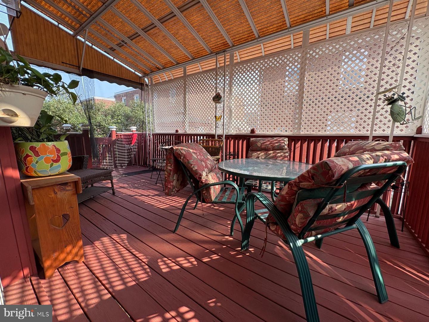 1214 Hale St Property Photo 23
