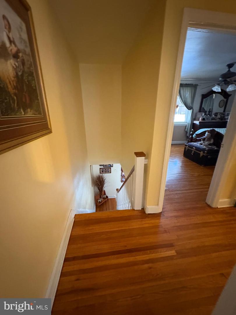 1214 Hale St Property Photo 26