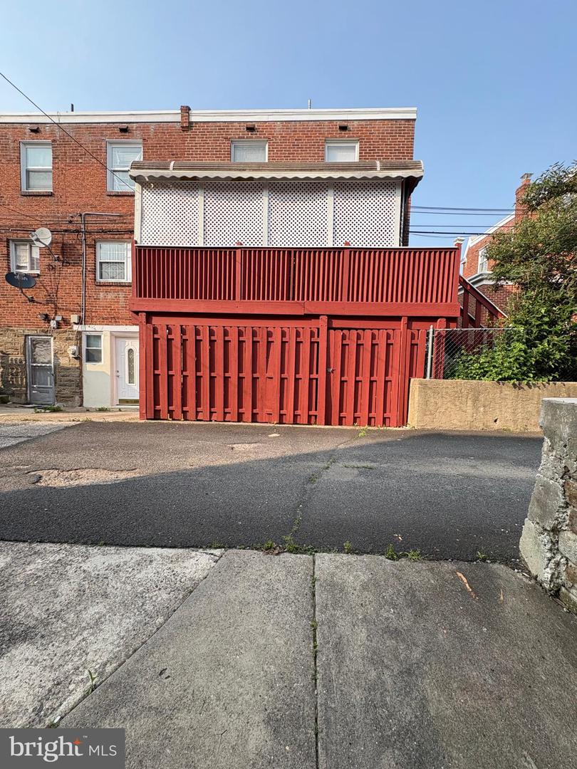 1214 Hale St Property Photo 50