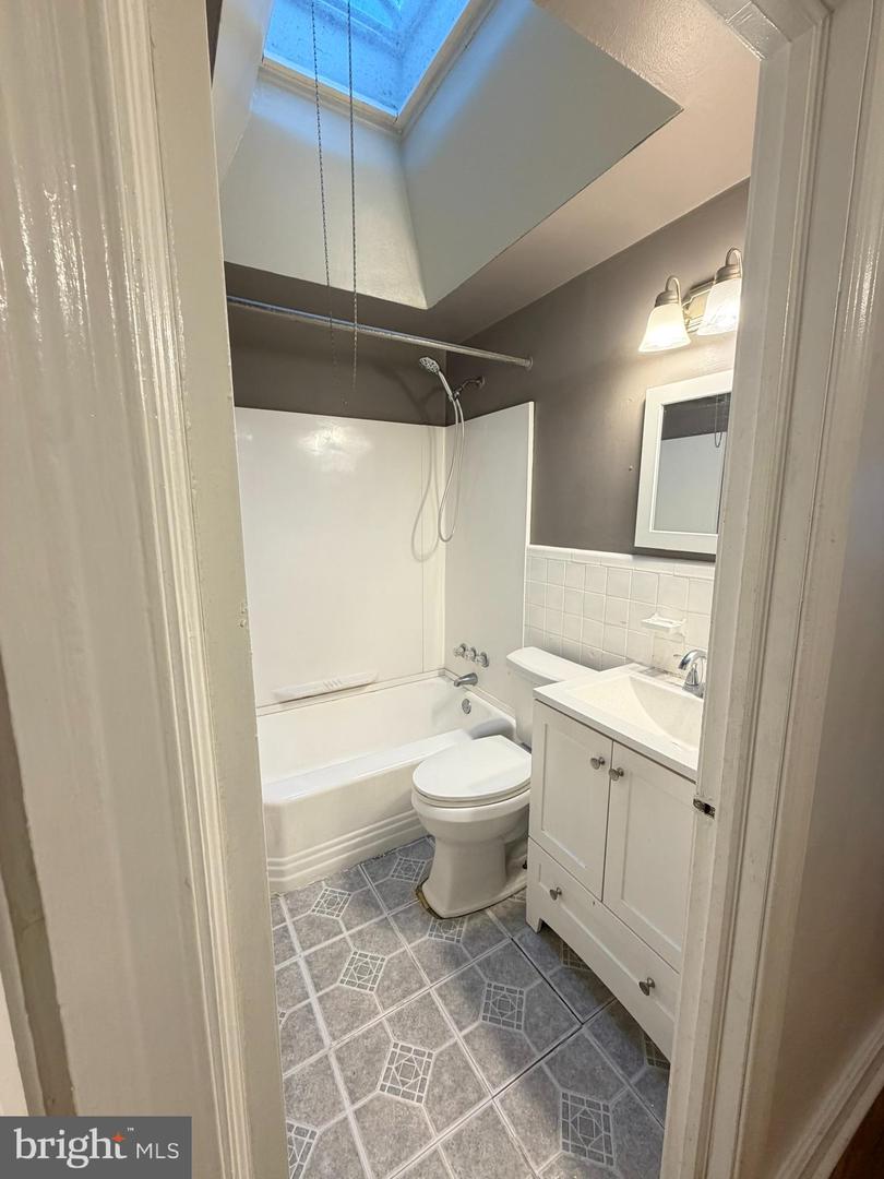 7511 Sherwood Rd Property Photo 22