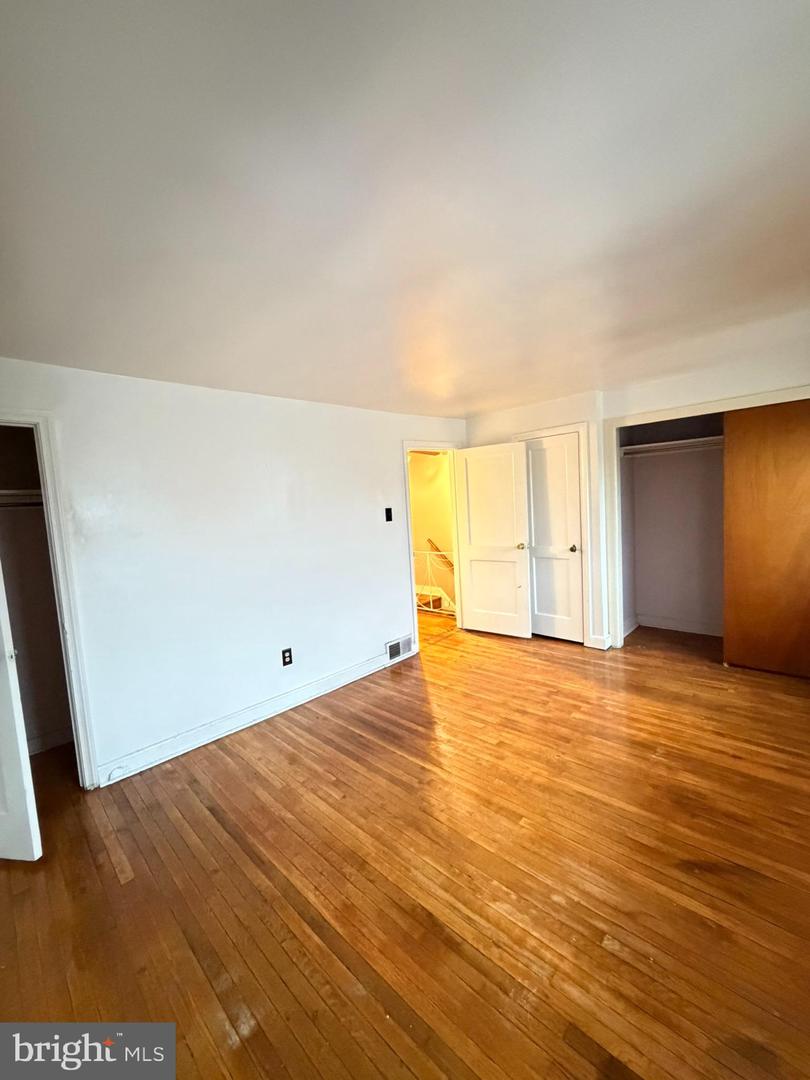 7511 Sherwood Rd Property Photo 25