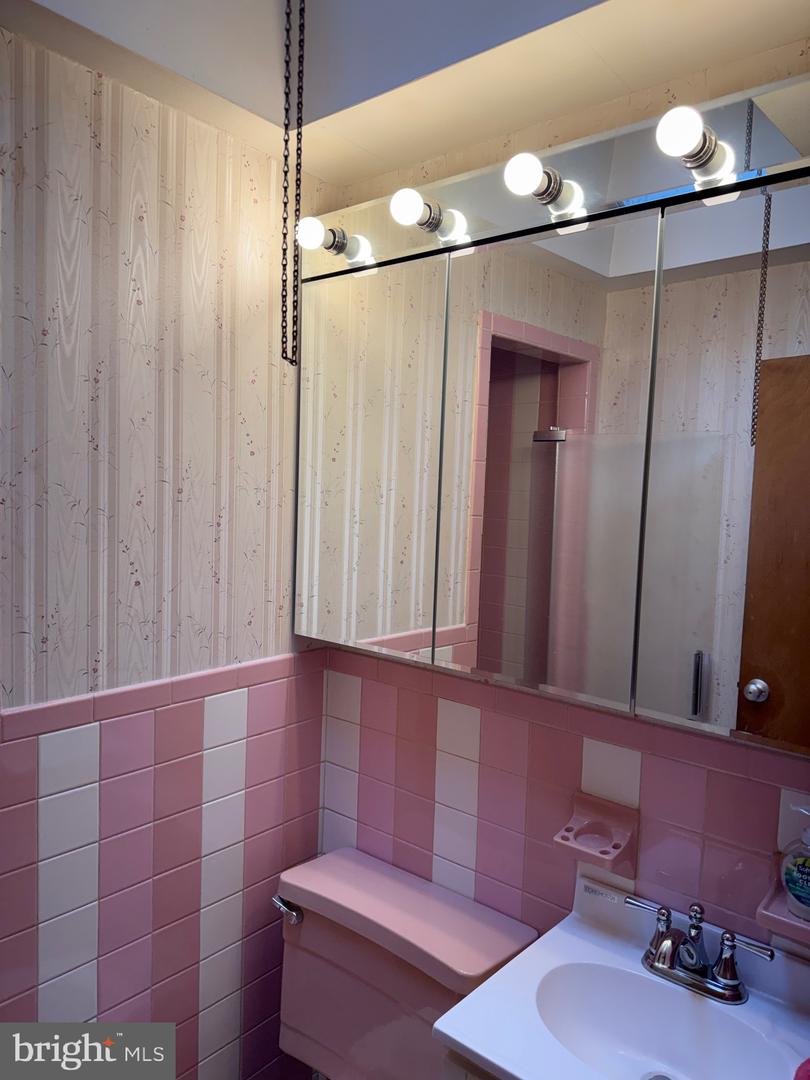 10800 Perrin Rd Property Photo 14
