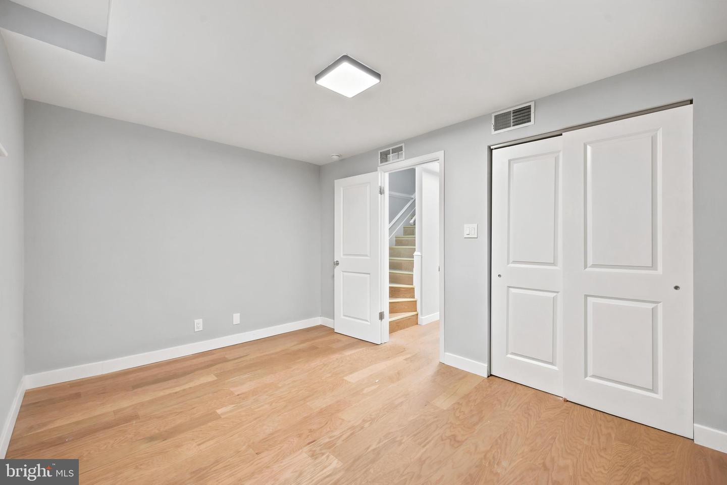 1712 Mount Vernon #1r Property Photo 5
