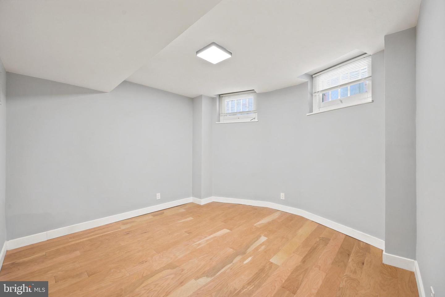 1712 Mount Vernon #1r Property Photo 8
